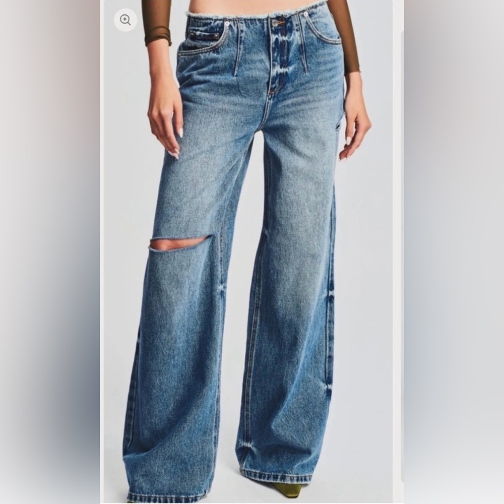 NWOT SEROYA Aston Low Rise Wide Leg Jeans in Bayside Size 31